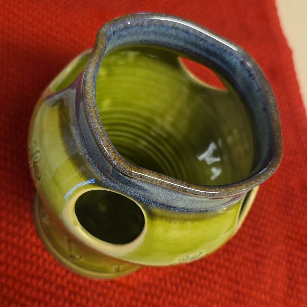 Pottery toothbrush toothpaste holder blue and green floral